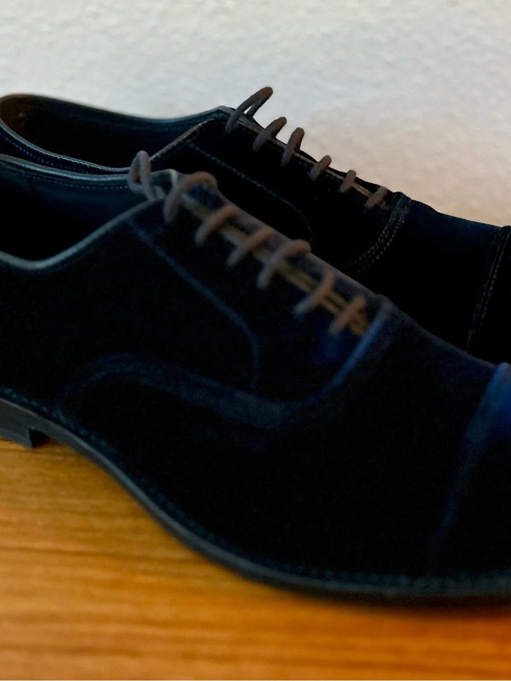 Allen Edmonds Holiday Park Avenue Blue Velvet Cap-toe Oxford Dress Shoe (NWOT)